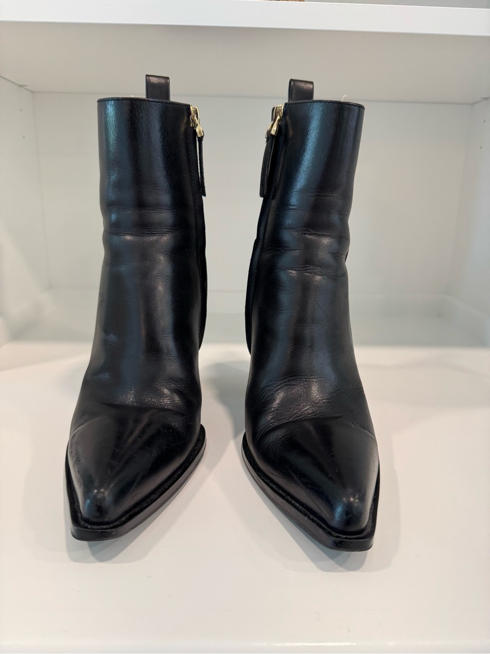 Alias Mae Tayla Black Pointed-Toe Leather Ankle Booties